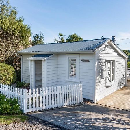Kowhai Cottage & Studio Раглан Екстер'єр фото